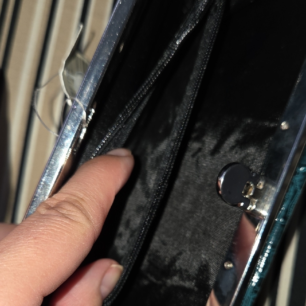 Maurices Teal Crocodile-Pattern Clutch - Picture 8 of 8